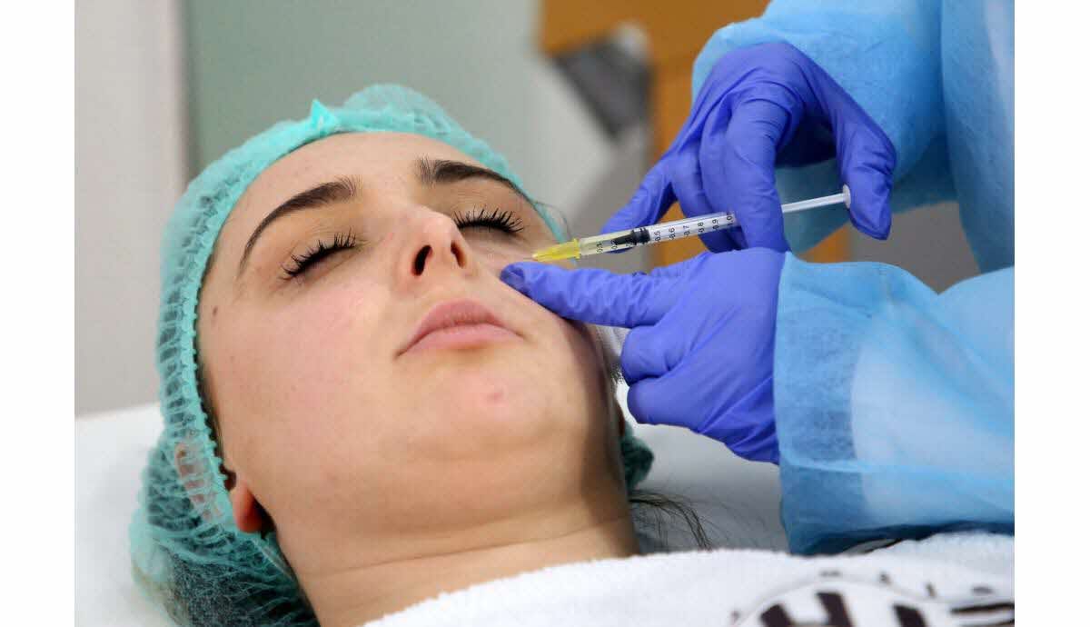 L'impact des réseaux sociaux sur la chirurgie esthétique