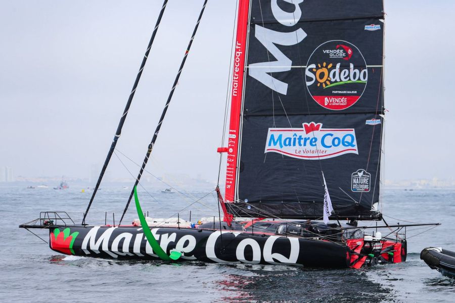 Vendée Globe : désespoir du tenant du titre Yannick Bestaven après une avarie majeure