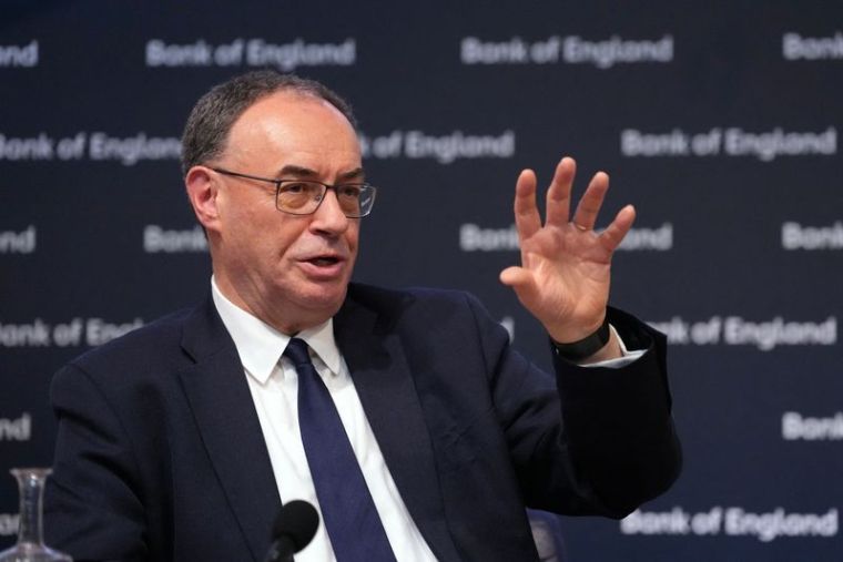 Crise du coût de la vie au Royaume-Uni : arbitrages monétaires de la Banque d'Angleterre et conséquences macroéconomiques