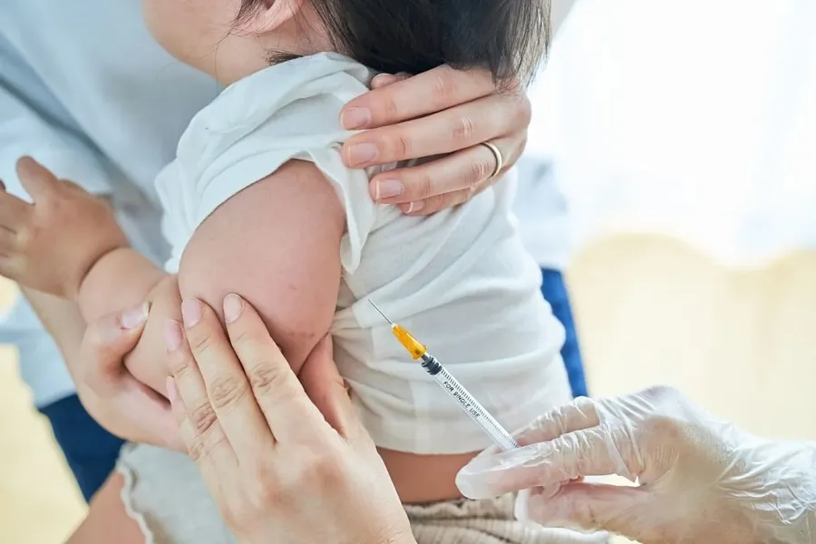 Alerte Rougeole à Londres : Pourquoi l’épidémie de février 2026 inquiète l’OMS et menace l’Europe