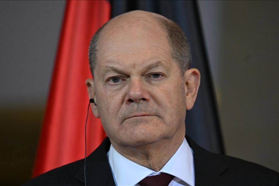 DEEPFAKES TIKTOK : Le Faux Discours du Chancelier Scholz et la Nouvelle Charte Anti-Désinformation Google & Meta