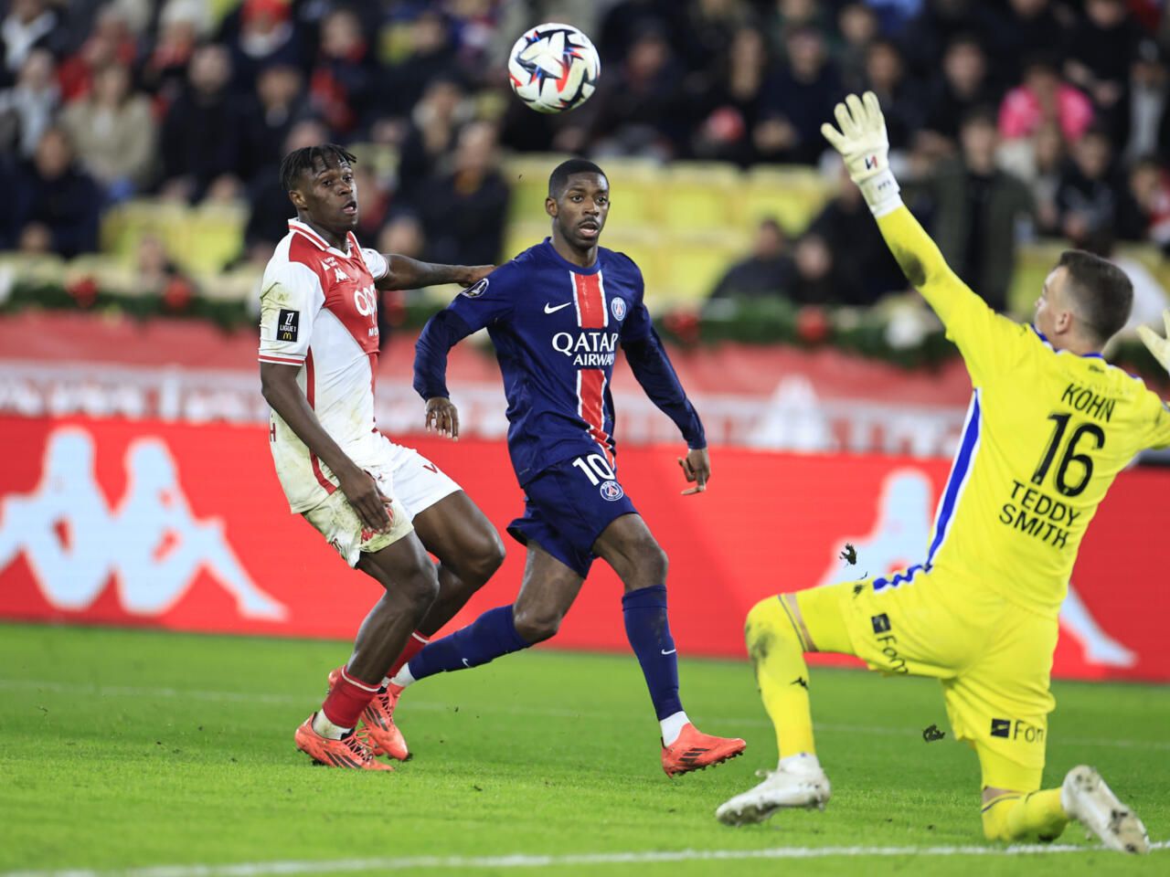 Monaco retarde le sacre du PSG dans une course effrénée au titre