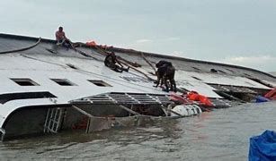 Nigeria : Au moins 40 personnes portées disparues après le naufrage d'un bateau