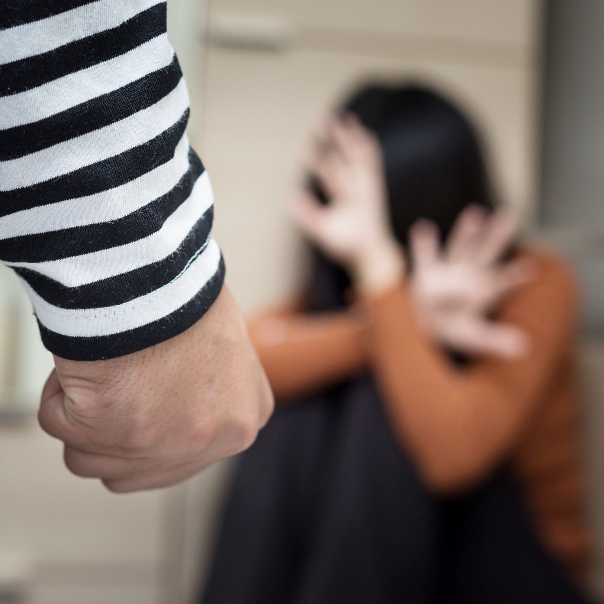 OMONDO SOCIÉTÉ - Le fléau de la soumission chimique : prévenir et combattre les violences faites aux femmes