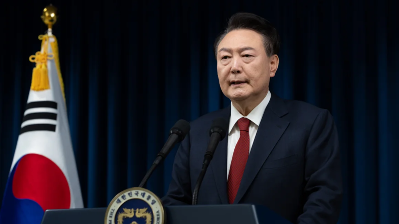 Corée du Sud : Mandat d'arrêt demandé contre l'ex-président Yoon après son refus de coopérer