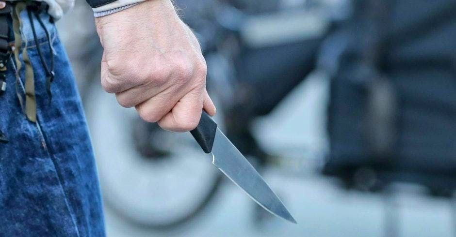 Meurthe-et-Moselle : un père tué à l’arme blanche, son fils blessé lors d’une agression