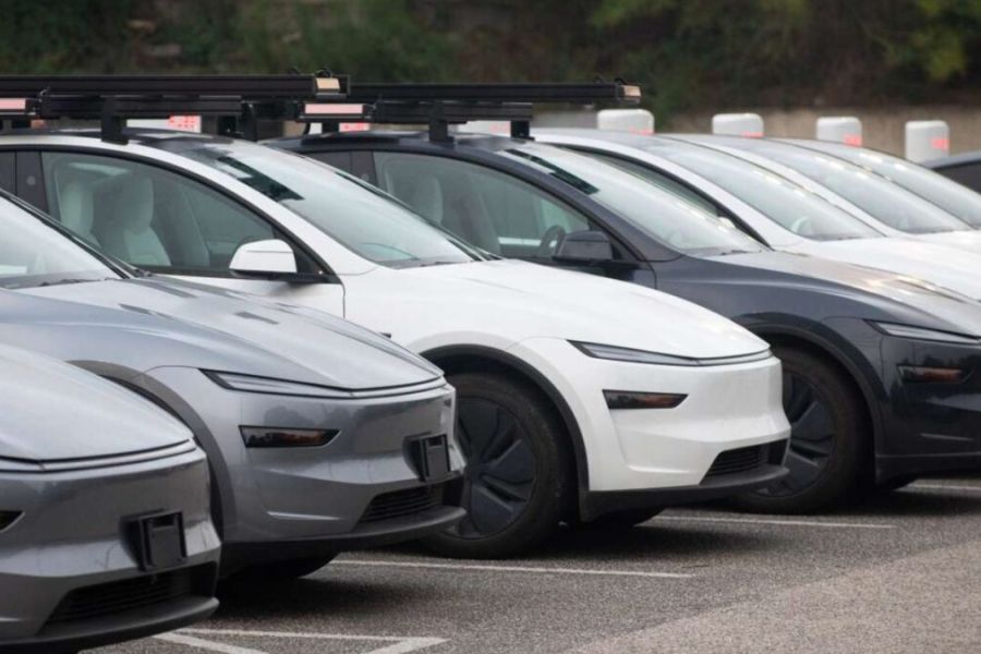 Marché automobile : Tesla en recul face à la montée spectaculaire de BYD, un choc industriel sino-américain