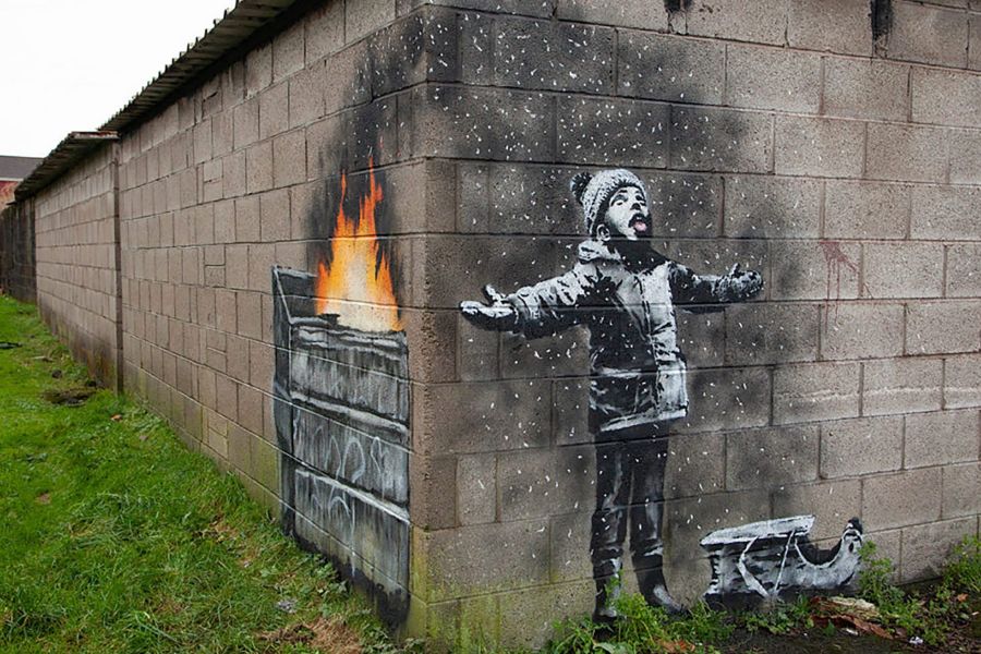 OMONDO ART - Banksy frappe encore : Le street art peut-il vraiment changer le monde ?
