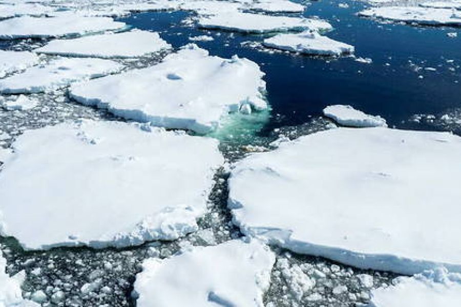 Alerte Rouge : L'Étendue Mondiale de la Banquise Atteint un Minimum Historique Alarmant