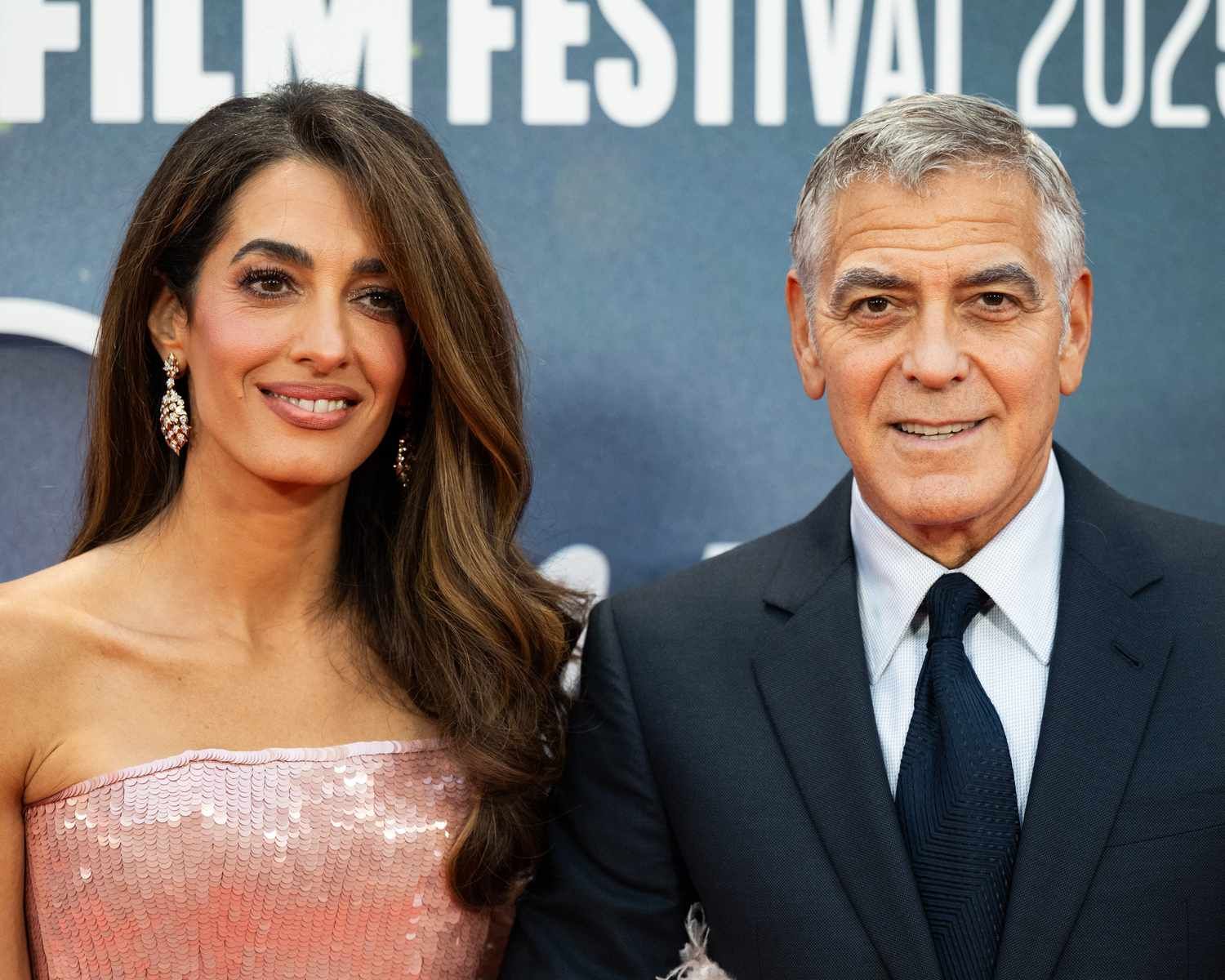 George et Amal Clooney en France : Le Triomphe Discret du "French Way of Life" et la Fascination Internationale pour l'Art de Vivre Hexagonal