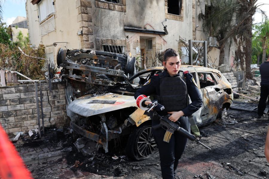 OMONDO DÉFENSE - Israël frappe les infrastructures du Hezbollah au Liban