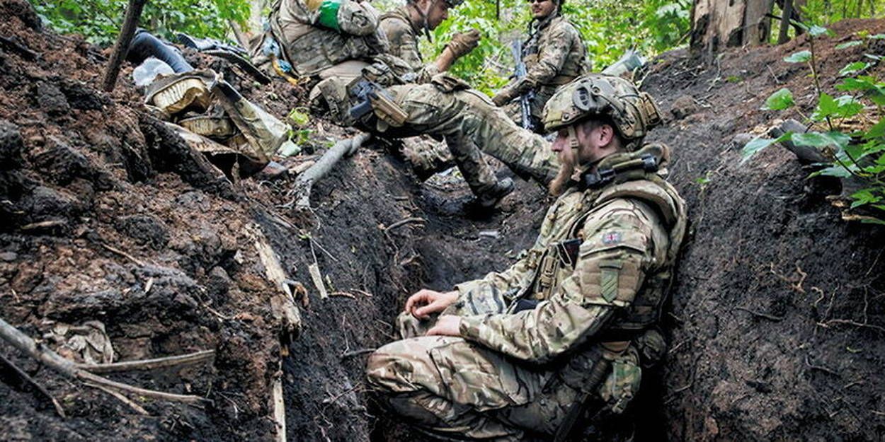 L’Ukraine relance des contre-attaques le long de la ligne de front pour freiner l’offensive russe.