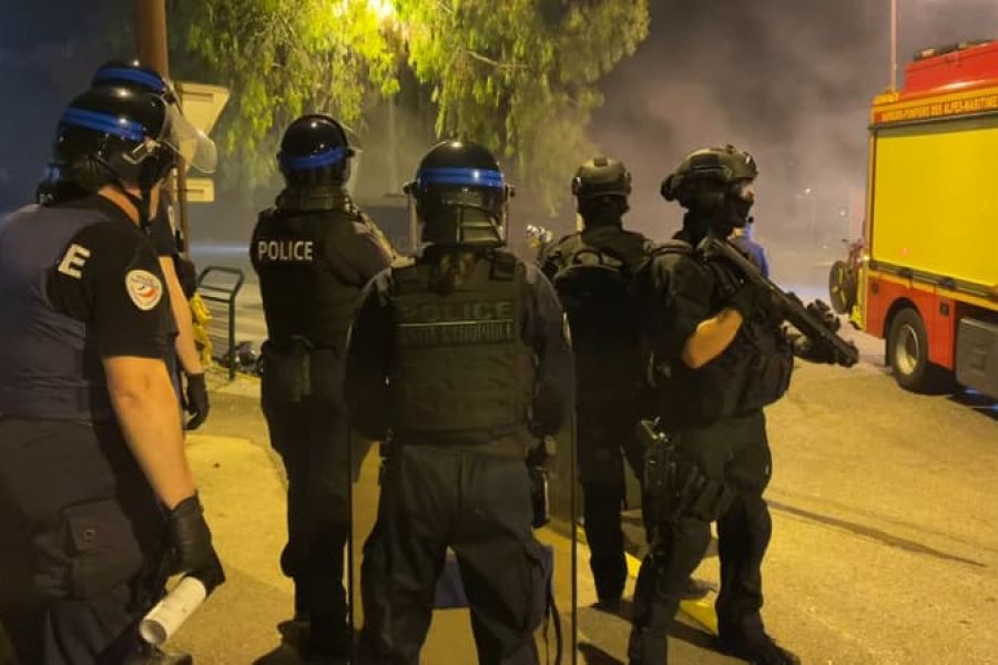 OMONDO SOCIÉTÉ - Martinique : six policiers blessés lors d'une nuit de violences urbaines