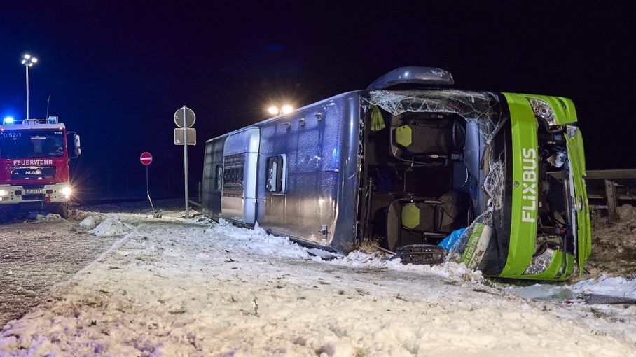 Deux morts dans l'accident d'un car Flixbus en Allemagne