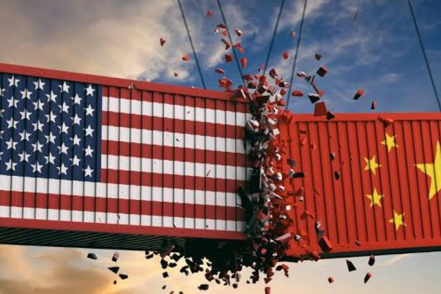 GUERRE COMMERCIALE USA-CHINE : L'ESCALADE DES DROITS DE DOUANE ET LE RECONFIGURAGE DE L'ÉCONOMIE MONDIALE