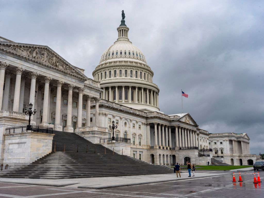 États-Unis : vers une paralysie budgétaire annoncée, une crise politique majeure menace le gouvernement fédéral