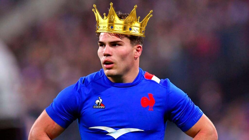 Omondo Sports : Antoine Dupont, une Année Parfaite mais Pas de Titre de Meilleur Joueur