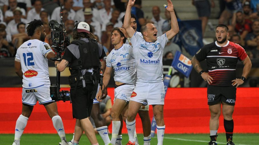 OMONDO SPORT - Top 14 : Toulouse s'incline à Castres, une saison sous haute tension