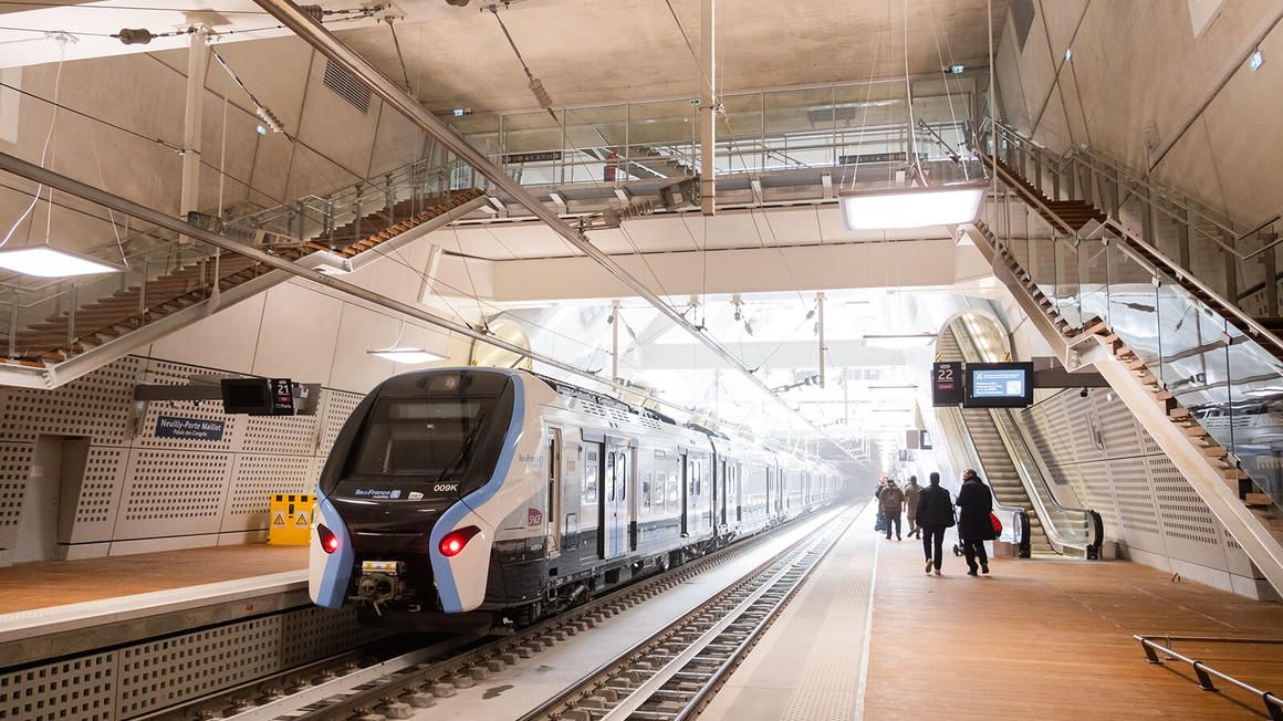 Amélioration du RER E en Île-de-France - Un pas vers une mobilité urbaine plus efficace