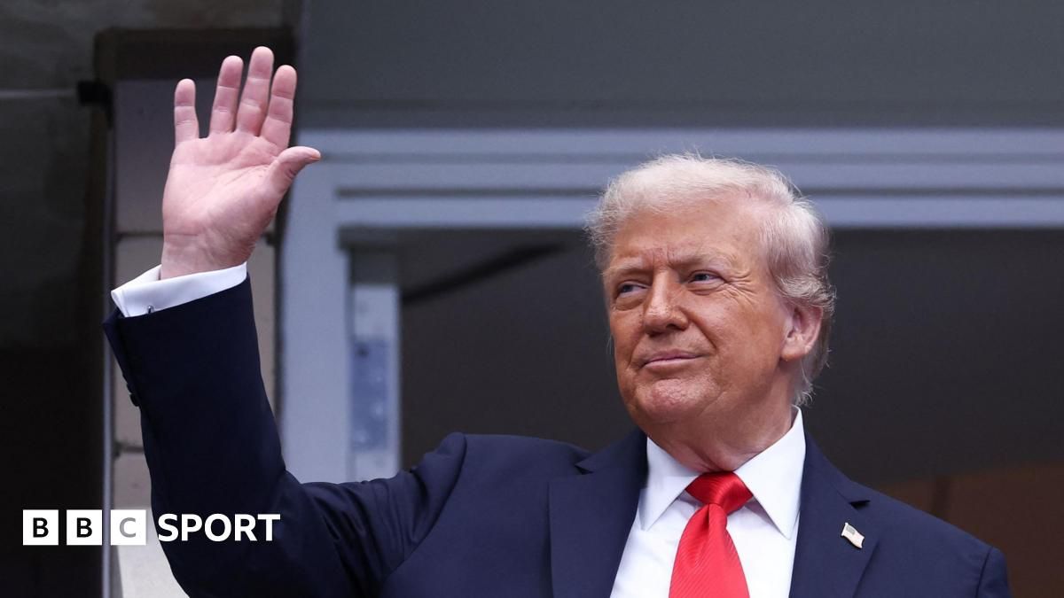 US Open : La présence controversée de Donald Trump décalant la finale Alcaraz-Sinner – Quand sport et politique s’entremêlent