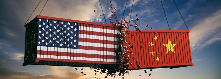 GUERRE COMMERCIALE USA-CHINE : L'ESCALADE DES DROITS DE DOUANE ET LE RECONFIGURAGE DE L'ÉCONOMIE MONDIALE
