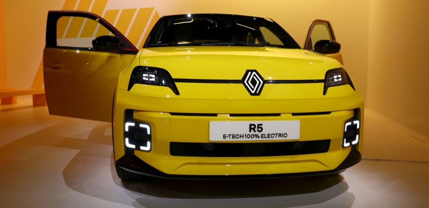 Renault rappelle deux modèles de sa R5 électrique à cause d’un potentiel risque de panne