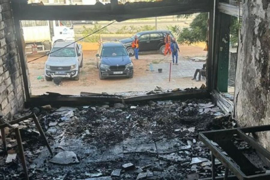 Incendies près de Los Angeles : le rôle crucial des vents de "Santa Ana" Deux incendies majeurs frappent la Californie