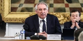 Taxe sur les superprofits : François Bayrou souhaite rediscuter la mesure pour "préserver les entreprises"