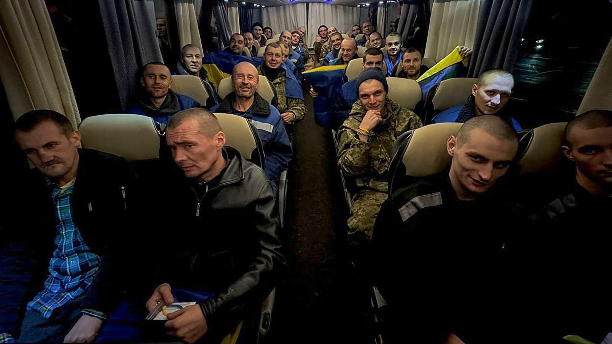 Guerre en Ukraine : échange de 300 soldats prisonniers entre la Russie et l'Ukraine