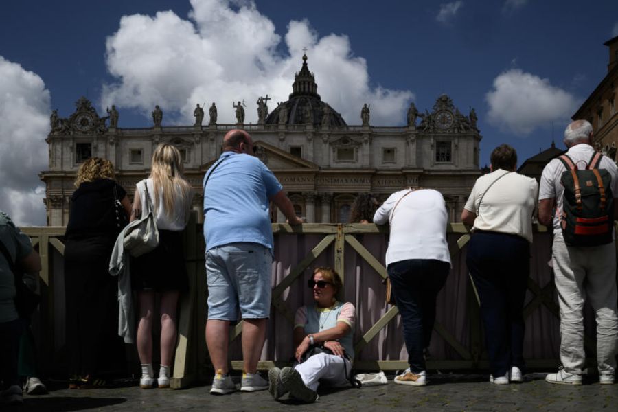 Rome jubile face à l’afflux de touristes américains pour Léon XIV : le Vatican, moteur d’une nouvelle saison touristique