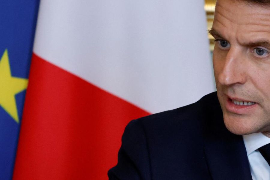 Macron annonce « accroître la pression sur la Russie » après un mini-sommet diplomatique au Vatican