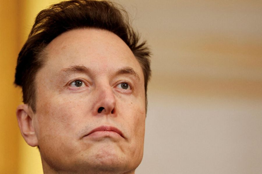 Elon Musk critique le projet d'investissement dans l'IA de Donald Trump