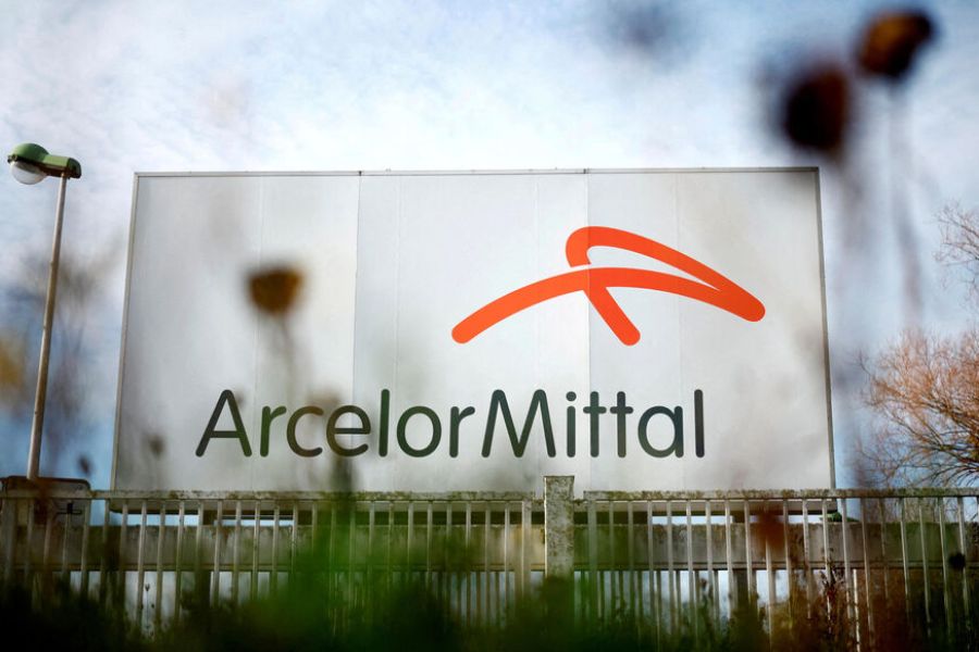 ArcelorMittal annonce 600 suppressions de postes en France