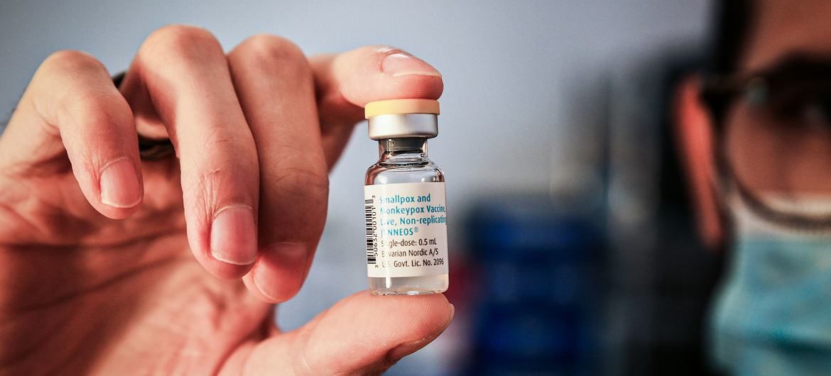 Avancée majeure dans la lutte contre le mpox : l'OMS valide un nouveau vaccin