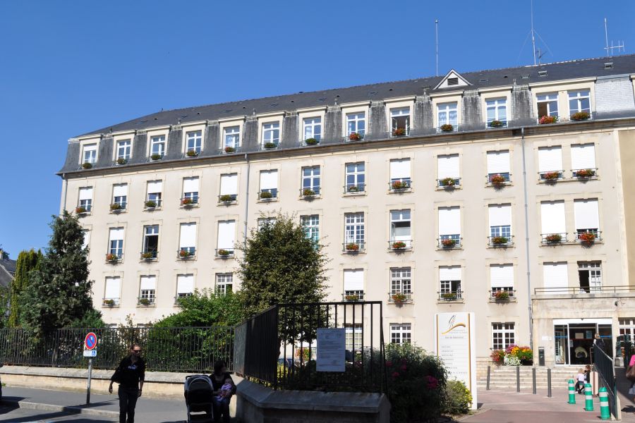 Grave incident à l'hôpital de Bayeux : la sécurité du personnel remise en question