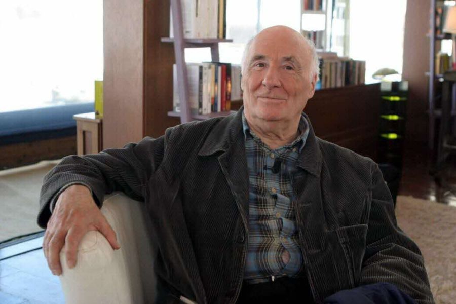 Mort du poète et mathématicien Jacques Roubaud : hommage à une figure littéraire unique