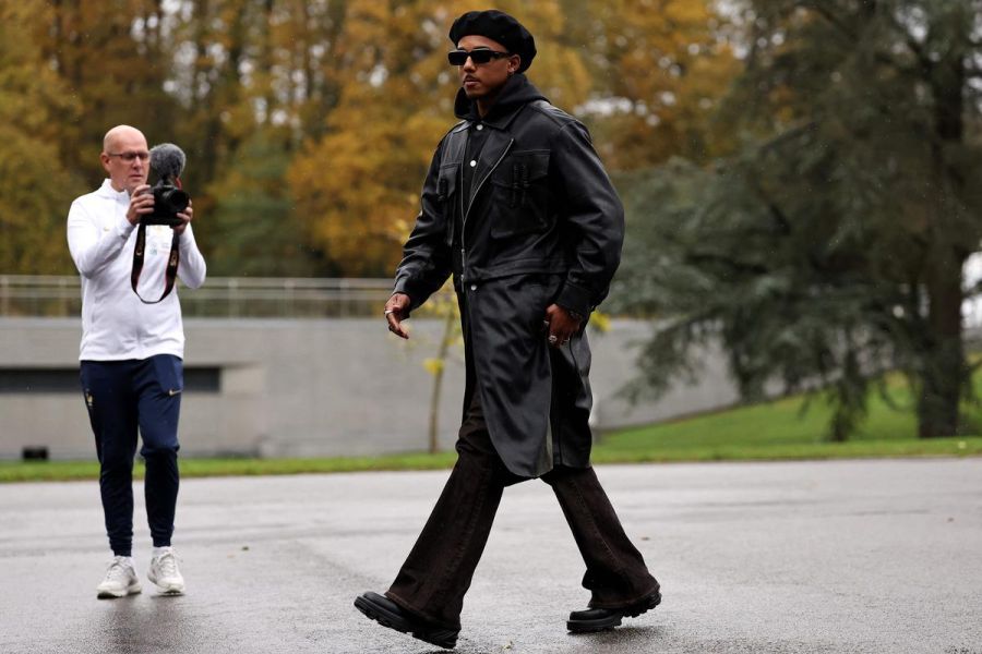 OMONDO SPORT - Équipe de France : l'arrivée des Bleus à Clairefontaine en images