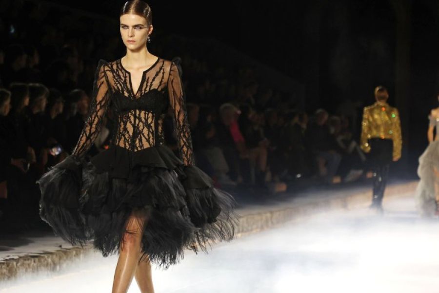 Les collections qui ravivent la flamme d'un été plus glamour