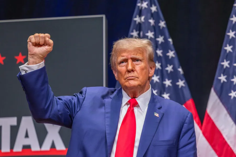 Campagne électorale aux États-Unis : Analyse des discours et stratégies de communication politique