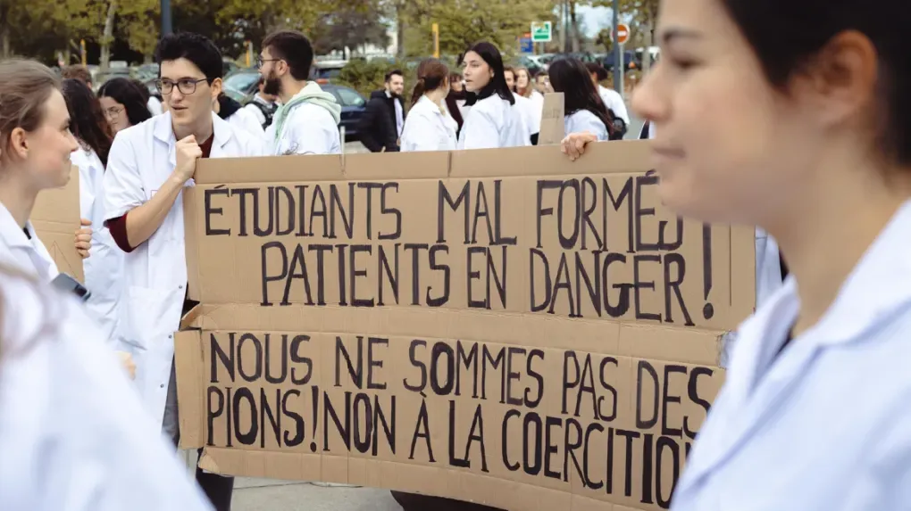 Mobilisation citoyenne contre la désertification médicale en France