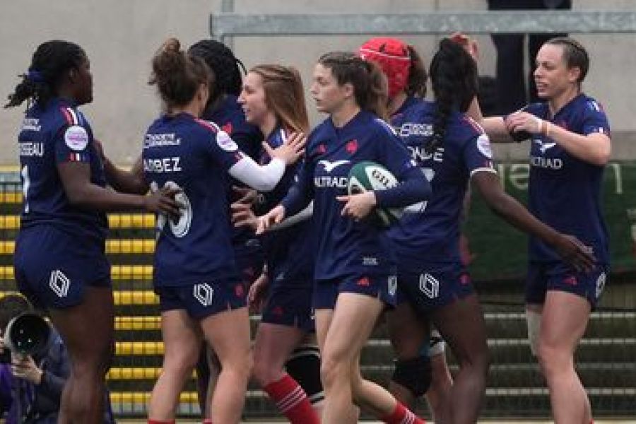 Six Nations Féminin : les Bleues brillent avec une victoire éclatante contre l’Écosse