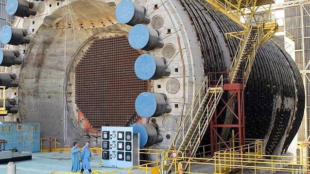 Nucléaire civil vs militaire : La technologie peut-elle garantir un Iran dénucléarisé sans guerre totale ?