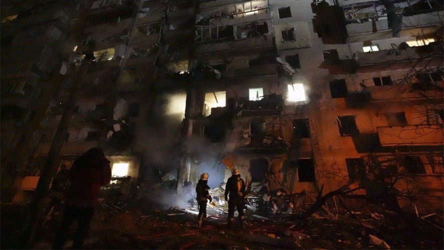 OMONDO International - Guerre en Ukraine : Trois morts et 19 blessés dans une attaque russe à Dnipro