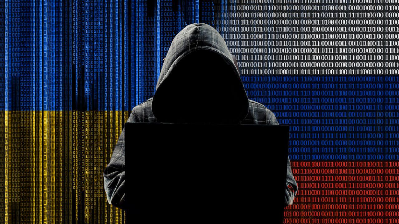 L’Europe et la guerre de l’information – Fake news et croix blanches sur les réseaux