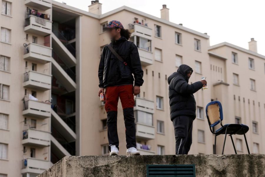 A Marseille, le guetteur de 13 ans, symbole d'une jeunesse sacrifiée face à la drogue