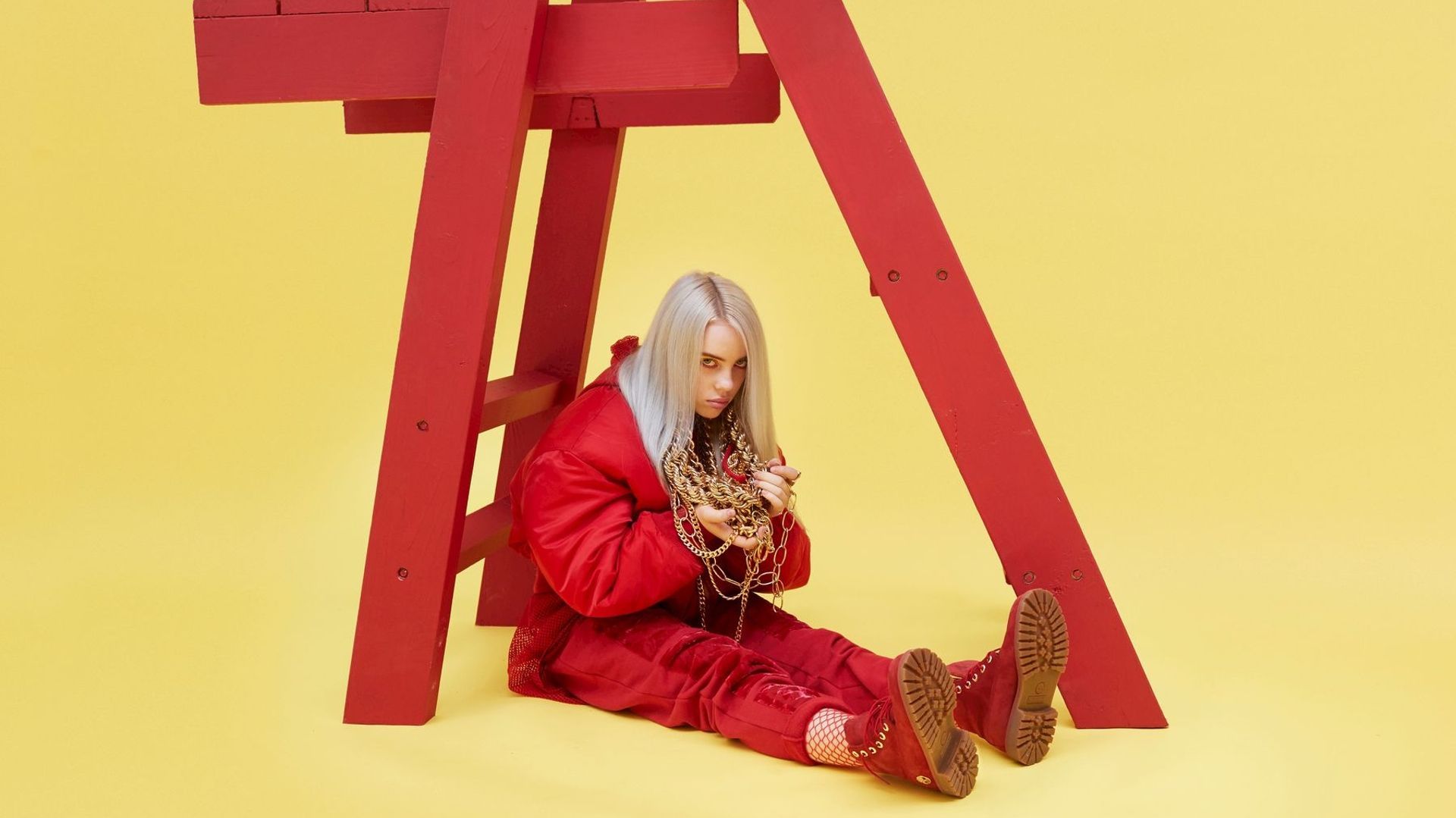 La star de la pop Billie Eilish dévoile son nouveau single et fait sensation