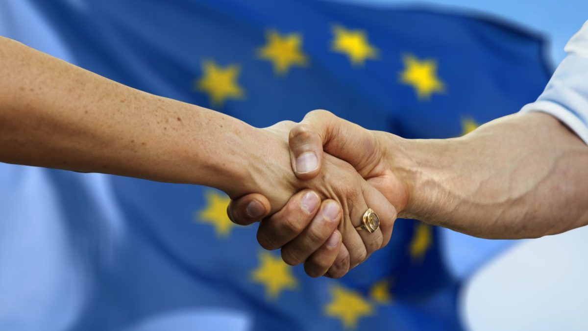 L'EUROPE À LA CROISÉE DES CHEMINS — LE DILEMME DE L'AUTONOMIE STRATÉGIQUE FACE À L'HEURT AMÉRICAIN