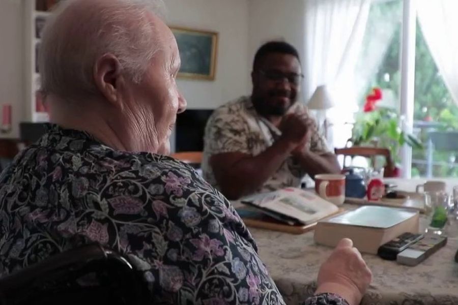 La crise des EHPAD à Lyon : agressions, racisme et tensions communautaires