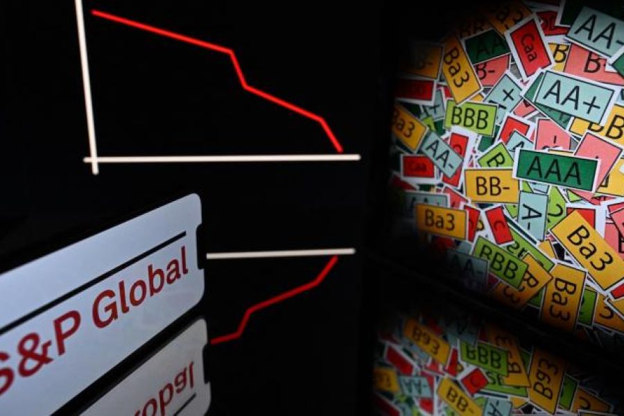 Dette Publique Française à 112% du PIB : Le Ministre des Finances Face au Défi de la Notation S&P