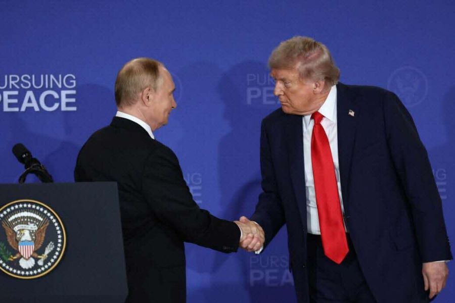 Trump exclut tout retour de la Crimée à l’Ukraine ou de son adhésion à l’OTAN, appel à mettre fin rapidement à la guerre